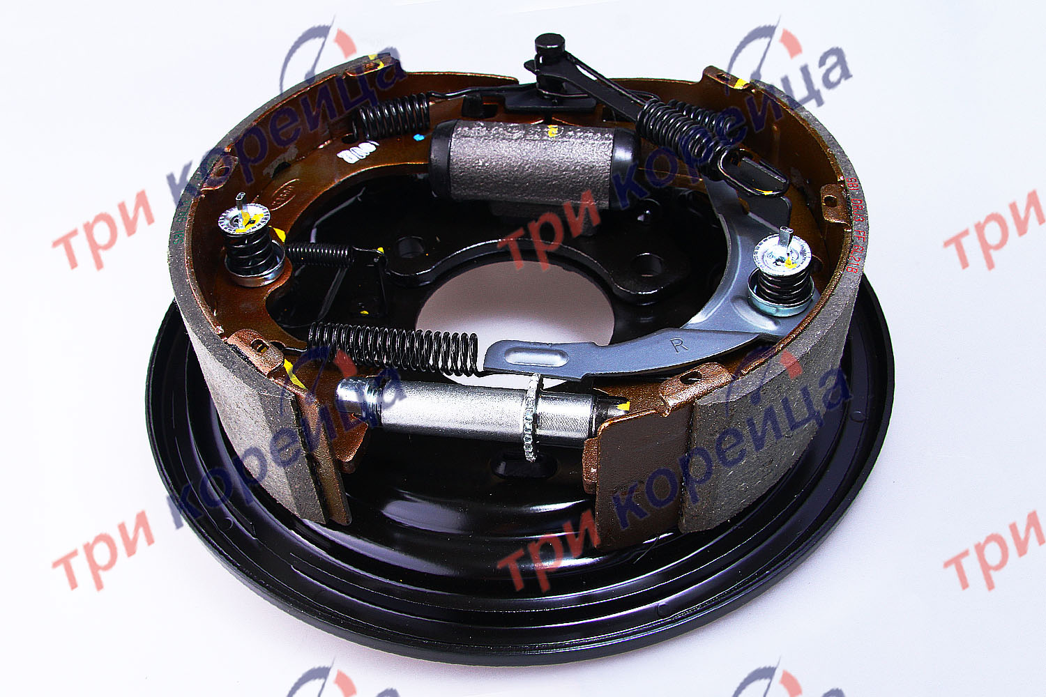 Механизм тормозной барабанный (в сборе) левый Porter2 Оригинал 583004F000. Фото №1 в каталоге ТРИКОР.