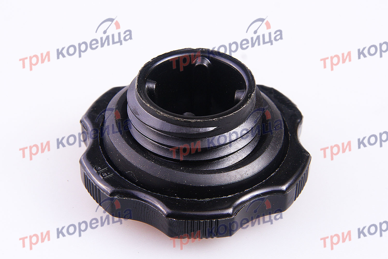 Крышка маслозаливной горловины двигателя (резьба) HD120 легковые # Оригинал KK15010250. Фото №1 в каталоге ТРИКОР.